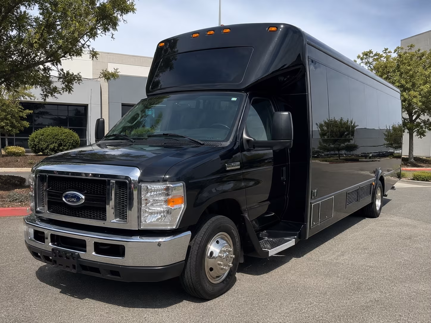 providence party bus