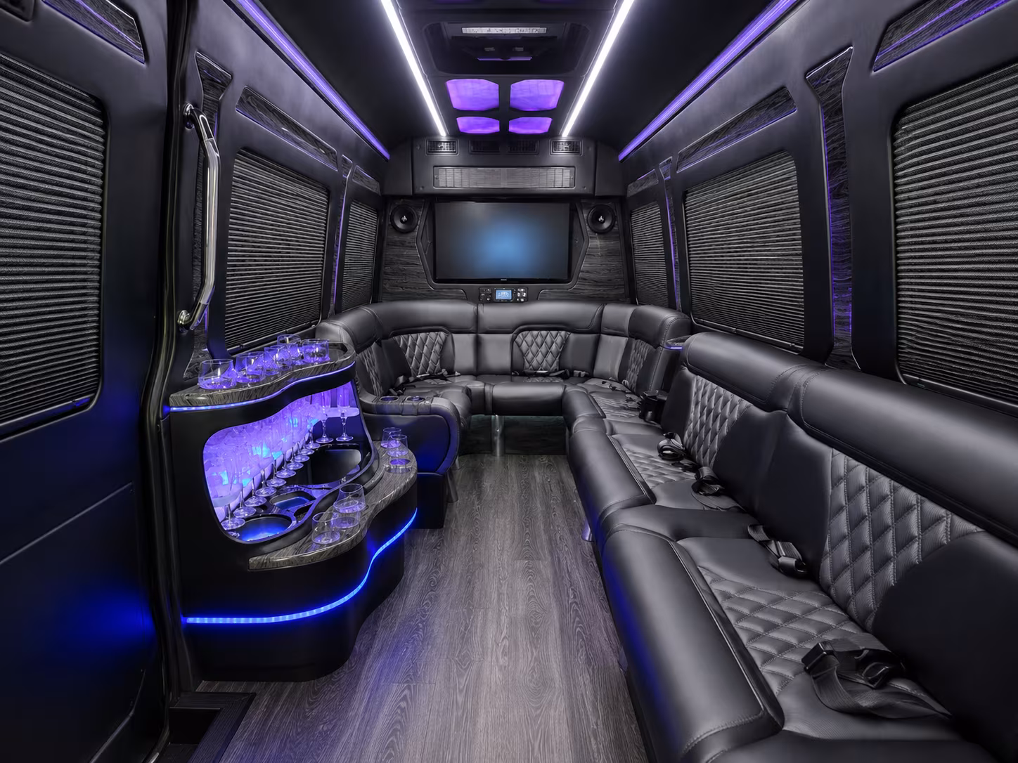providencecoachbuscompany com makes finding a bus to newport folk festival and newport jazz festival simple